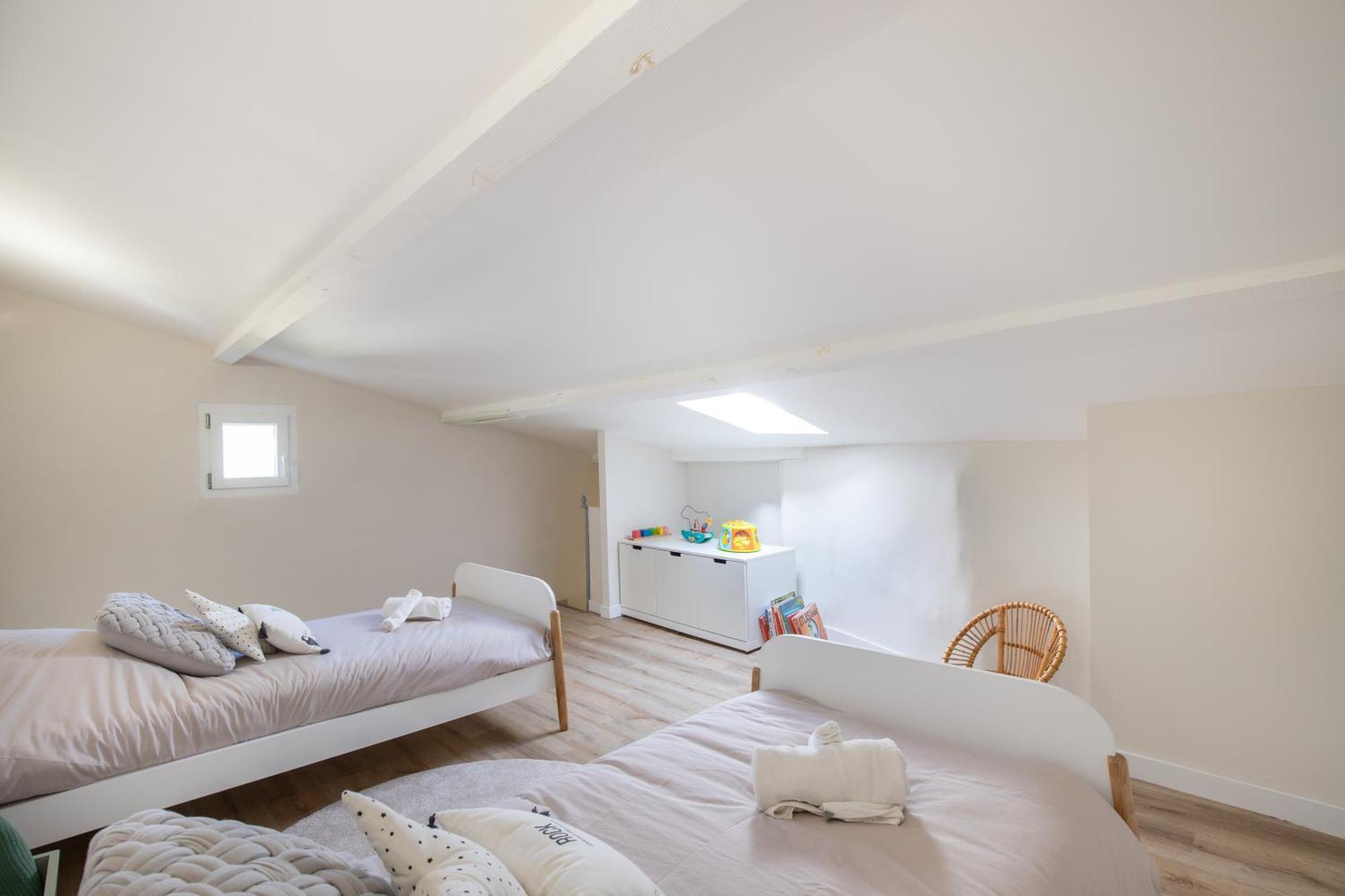 L'Antiquaire - 3 Chambres - Hypercentre - Wifi LʼIsle-sur-la-Sorgue المظهر الخارجي الصورة